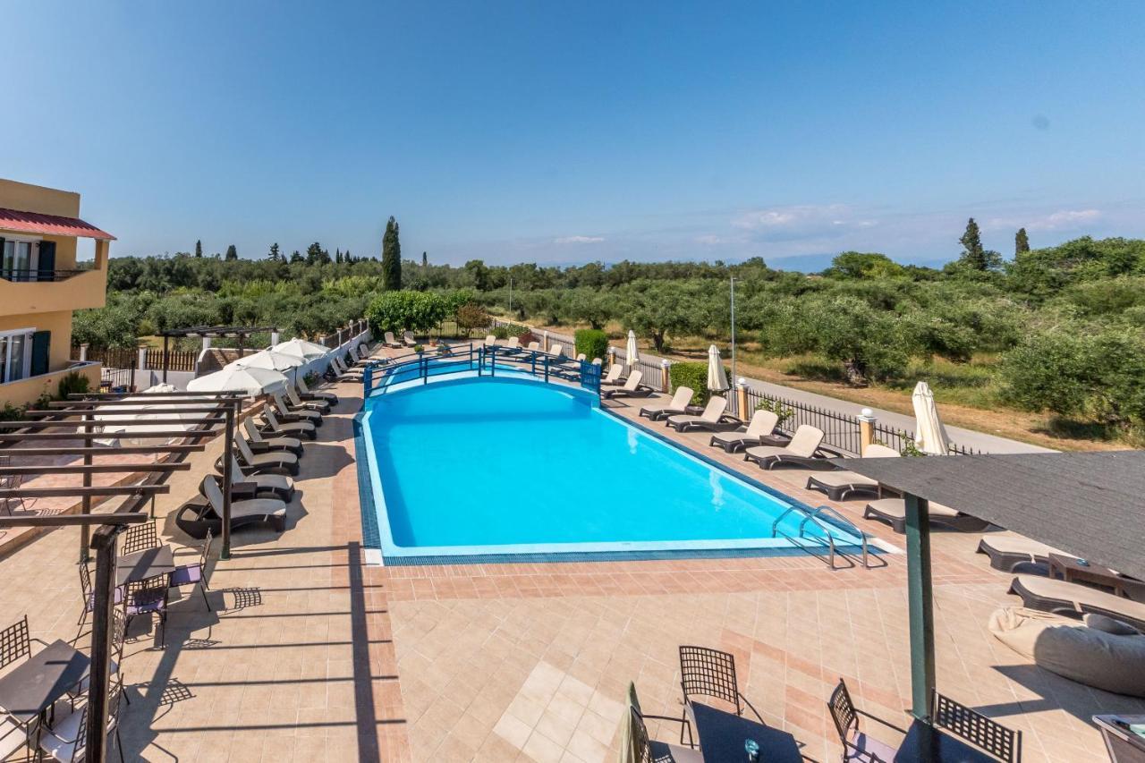 Nikos Hotel apartamentowy Kávos